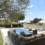 Villa Fr-00016-87 *