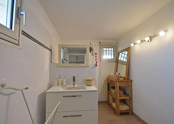 Stylish Villa In Southern France With Pool * 생-쿠앵탕-라-포테리