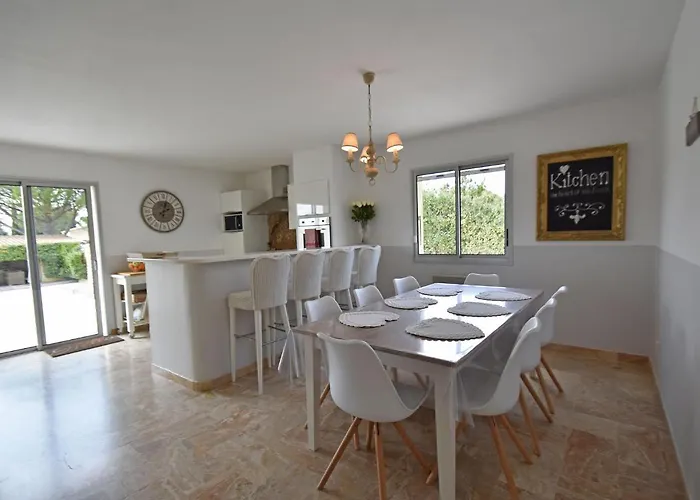 빌라 Stylish Villa In Southern France With Pool *